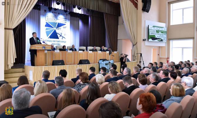 В Брянске открылась международная конференция «Геноцид советского народа»