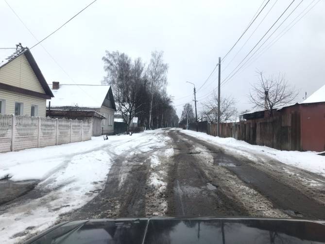 Новозыбковцы призывают депутата Шнейдера навести порядок на своем участке 