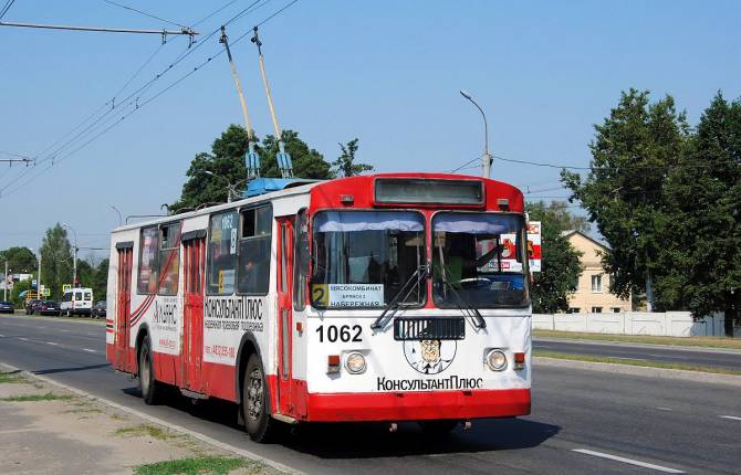 В брянском троллейбусе №2 внедрили электронную оплату проезда
