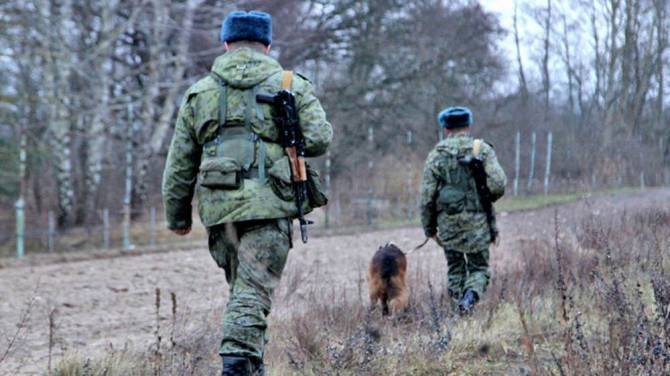 На брянской границе с Белоруссией сотрудники ФСБ поймали 100 нелегалов