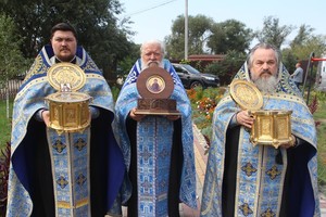 В Брянск привезли мощи Святителя Луки Крымского и блаженной Матроны