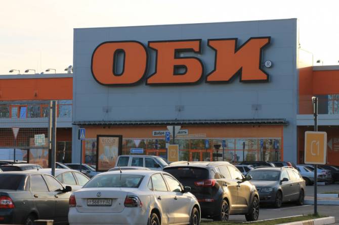 В Брянске закрыли повороты к магазину OBI и складу «Океан»