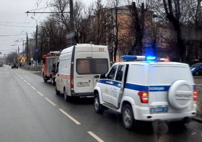 В Брянске эвакуировали Бежицкий районный суд
