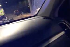 В Брянске на Кургане Бессмертия мотоциклист попал под такси Uber