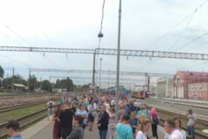 Стали известны причины задержки поезда из Москвы