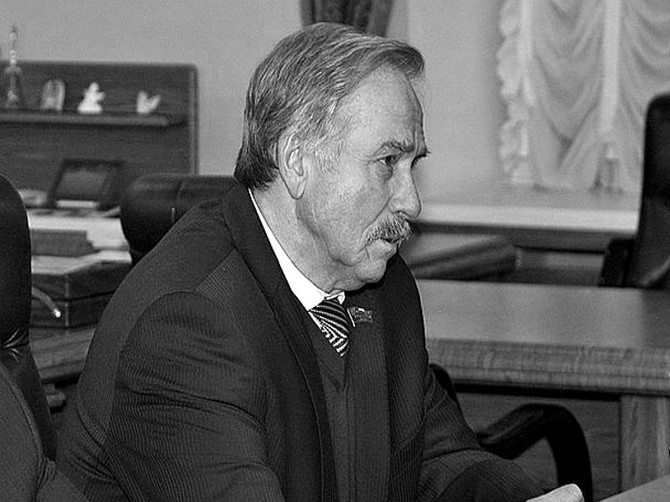 Брянский депутат Антошин выразил соболезнование в связи со смертью Понасова