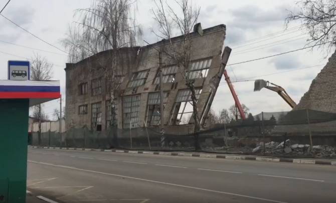 В Карачеве снесли цеха бывшего поставщика московского ЗИЛа