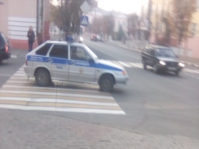 В центре Клинцов обнаружился неудобный перекресток