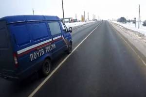 В Брянской области больше 30 водителей наказали за выезд на встречку