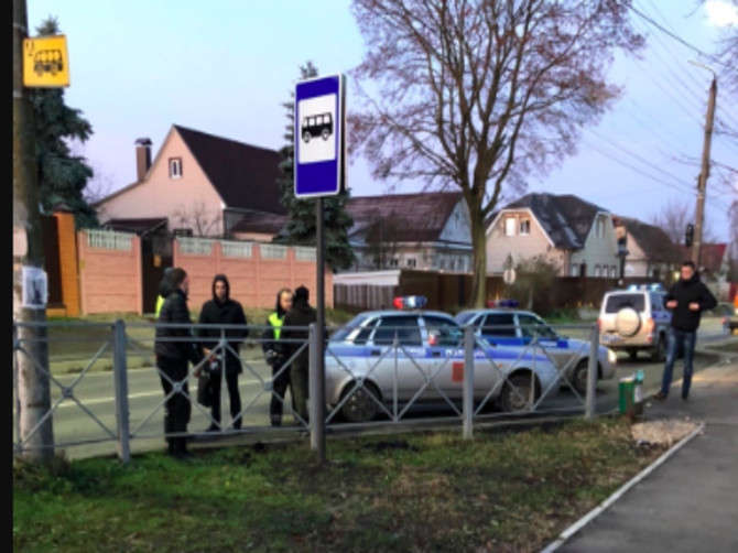 В Брянске у остановки сбили человека