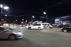 В Брянске водители наплевали на запрет поворота на переулок Пилотов