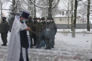 В Карачеве почтили память погибших на войне бойцов