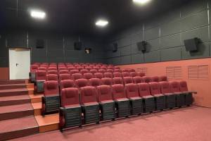 В Новозыбкове после реконструкции открылся новый кинотеатр