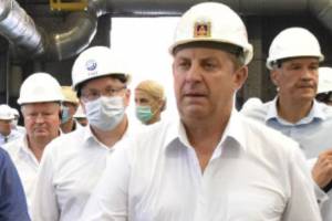 Брянскому губернатору Богомазу припомнили новые Toyota Сamry