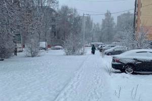 В Брянске чиновники заплатят 30 тысяч рублей ребёнку за сломанную ключицу на скользком тротуаре