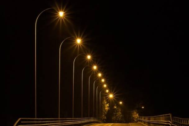 В этом году в Брянске заменили более 2500 фонарей