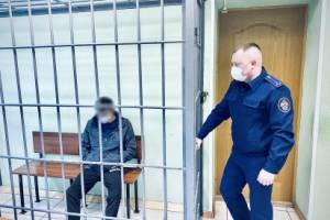 В Брянске осудили троих мужчин за зверское убийство пенсионерки из-за 15 тысяч рублей