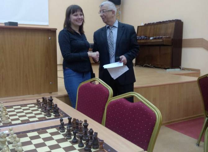 Брянская шахматистка победила на турнире в Смоленске