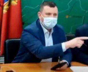 Брянский чиновник Бардуков назвал иноагентом депутата Павлова