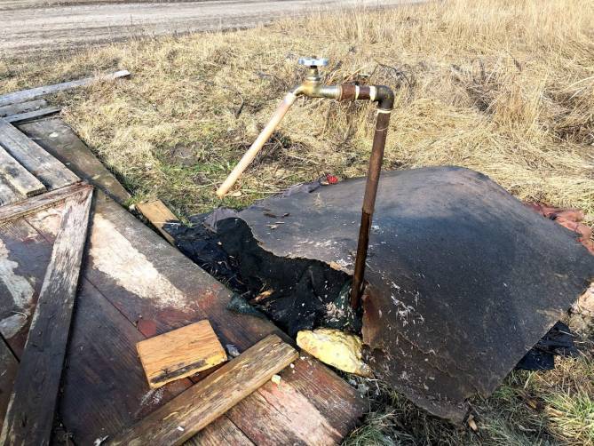 Новозыбковских чиновников обязали отремонтировать изношенный водопровод