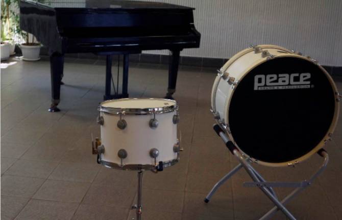В Брянской области 9 школ искусств получили барабаны