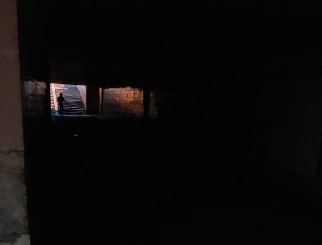 Брянцев пугает темный подземный переход на «Полтиннике»