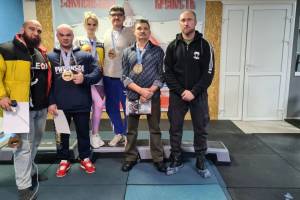 Брянский богатырь Сергей Белохонов установил новый мировой рекорд