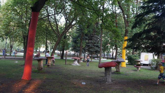 В Брянске на Володарке благоустроят парк «Юность» и три детские площадки