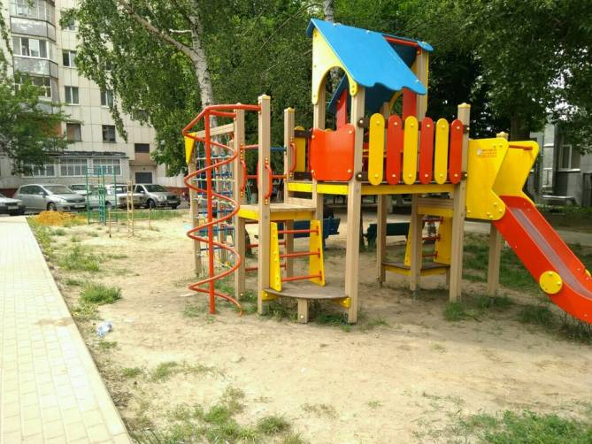 В карачевском селе отремонтируют детскую площадку и зону отдыха