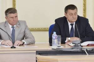 Брянцы потребовали отставки вице-губернатора Резунова