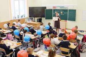 В Брянске начались занятия в новой школе №72