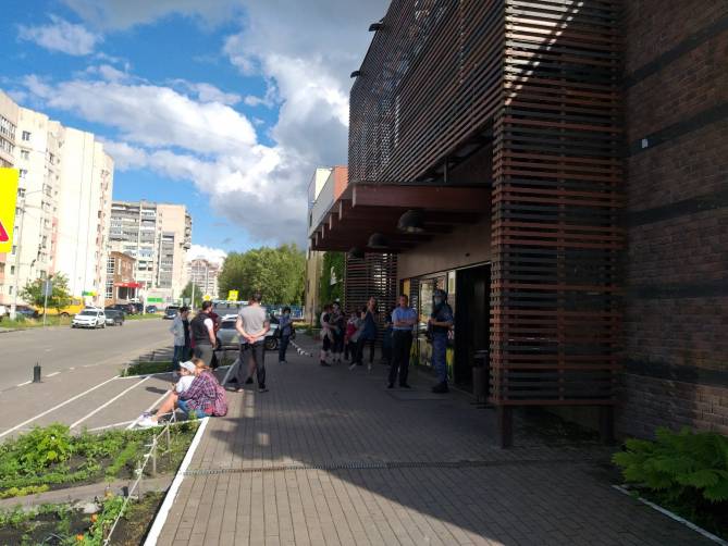 В Брянске эвакуировали ТЦ «Калита» в Бежице
