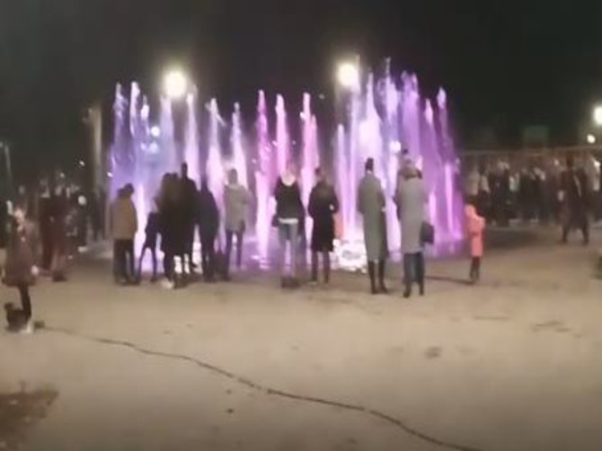 Брянцы сравнили фонтан в Майском парке с Римом и Дубаем