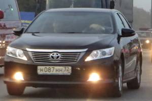 В Клинцах чиновники за 2,4 миллиона рублей купят «Toyota Camry»