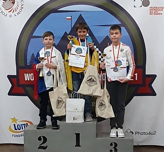 Юный брянец взял 2 медали на первенстве мира по стоклеточным шашкам