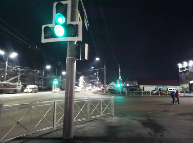 Губернатор заметил тотальный бардак со светофорами в Брянске