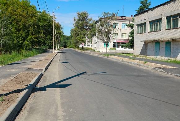 В Брянске завершается ремонт улицы Вокзальной