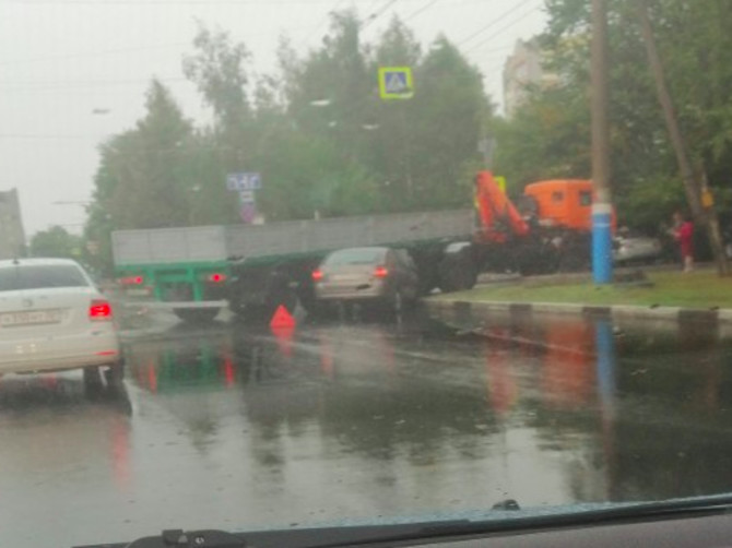 Авария произошла сегодня вечером