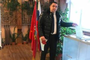 В Брянске похоронили депутата облдумы Евгения Саттарова