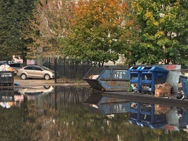 В Брянске пост в соцсети о вечной луже стал поводом для прокурорской проверки