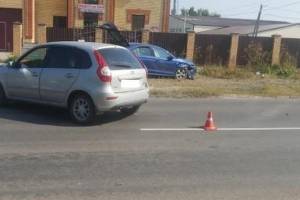 В Брянске водитель Skoda врезался в Lada и покалечил 7-летнего ребёнка