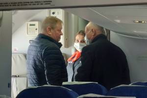 В Брянске Лучкин без маски провожал на самолет Бадырханова-старшего