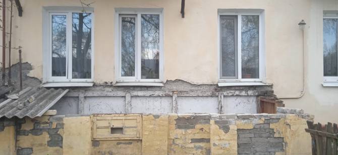 Брянцы пожаловались на разрушающийся дом по улице Гвардейской