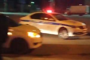 В Брянске трое пьяных пассажиров попытались убить таксиста