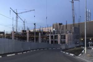 В Брянске возле ТРЦ «Аэропарк» возвели новое здание