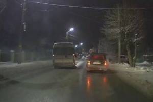 В Брянской области 17 водителей попались на небезопасном обгоне