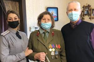 Ветеран брянской колонии №2 Нина Васичкина отметила 75-летний юбилей