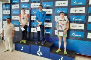 Брянский пловец Артамонов стал вторым на кубке России