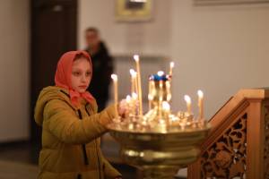 Православные брянцы отмечают Светлую Пасху
