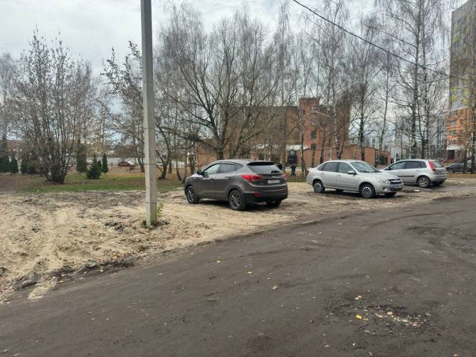 В Брянске объявили войну автохамам в урочище «Лесные сараи»